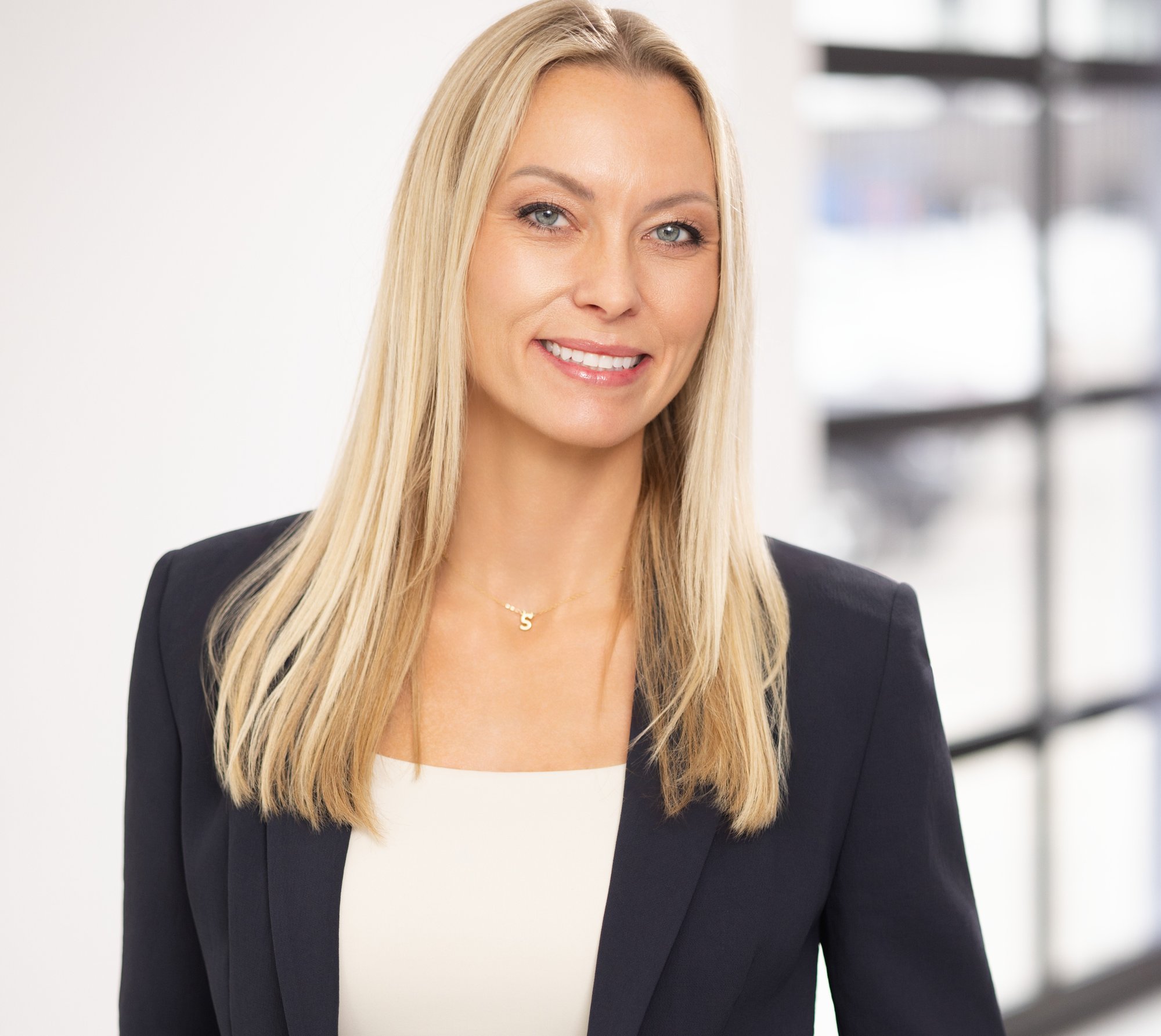 c-SuzanneMayer-8210-Hi-3